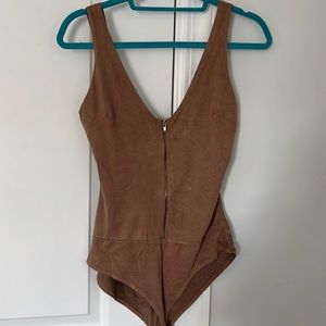 Charlotte Russe Brown Suede Bodysuit with Zipper Detail // Size L